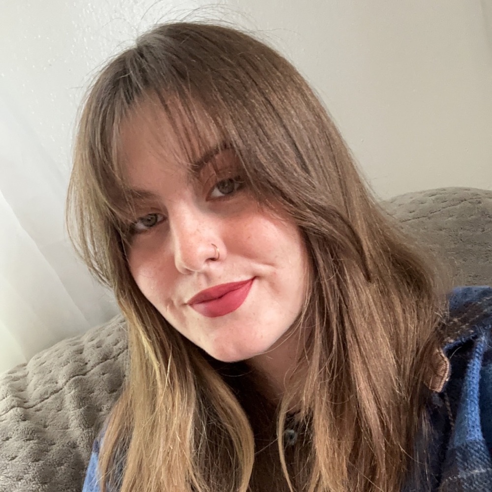 Meet your Posher, Selena